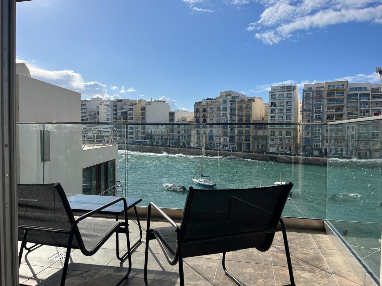 86 Spinola Bay Daire Saint Julian's Oda fotoğraf